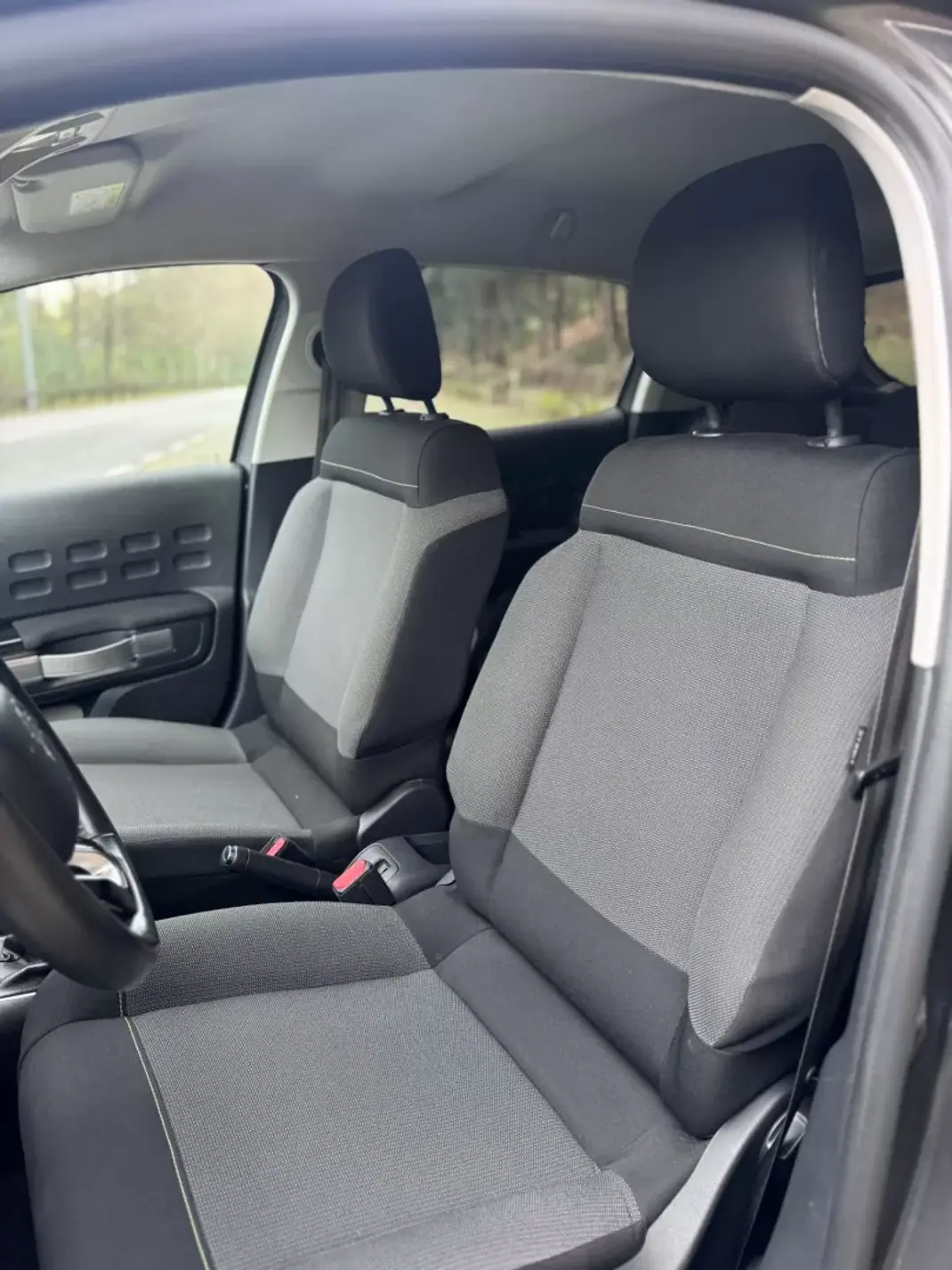 Citroën C3 2021 - 13000 EUR, 128279 km - AUTO.MOTO.pt - 128279km - foto 7 de 18