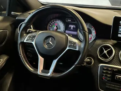 Mercedes-Benz A 180 2014 - 16990 EUR, 190000 km - AUTO.MOTO.pt - 190000km - foto 23 de 34