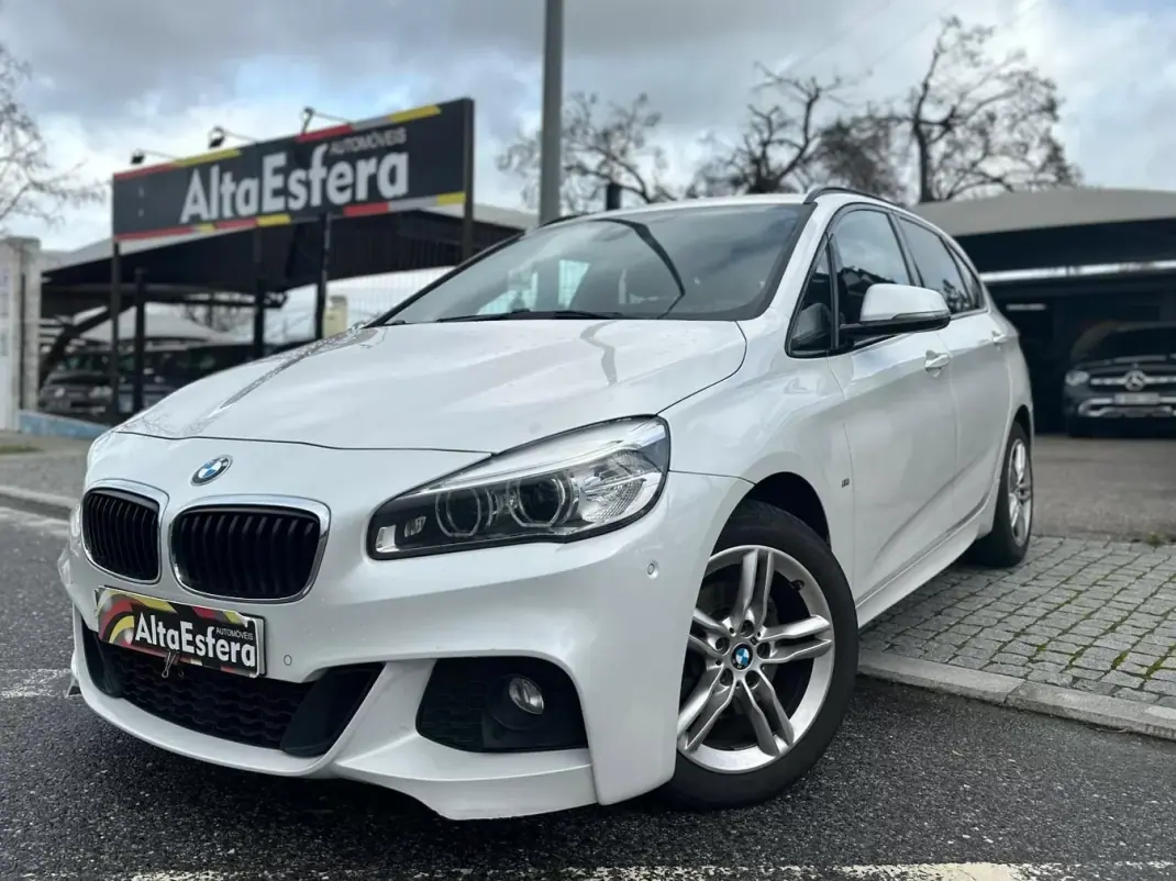 BMW 218 Active Tourer 2015 - 18900 EUR, 130000 km - AUTO.MOTO.pt - 130000km - foto 1 de 25