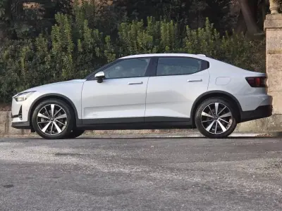 Polestar 2 2022 - 28499 EUR, 87850 km - 87850km - foto 5 de 47