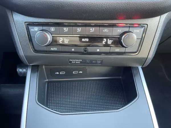 SEAT Arona 2020 - 16490 EUR, 122780 km - AUTO.MOTO.pt - 122780km - foto 20 de 24