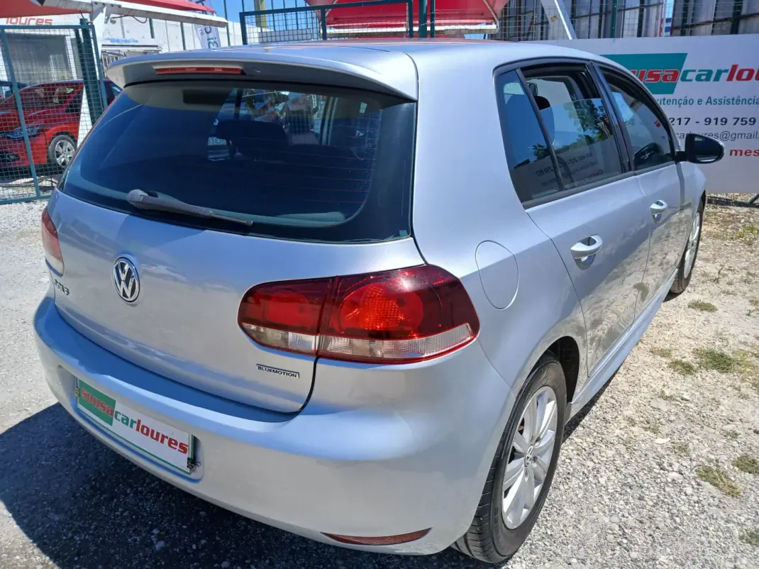Volkswagen Golf 2011 - 8950 EUR, 155468 km - AUTO.MOTO.pt - 155468km - foto 9 de 28