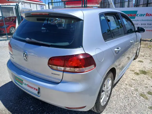 Volkswagen Golf 2011 - 8950 EUR, 155468 km - AUTO.MOTO.pt - 155468km - foto 9 de 28