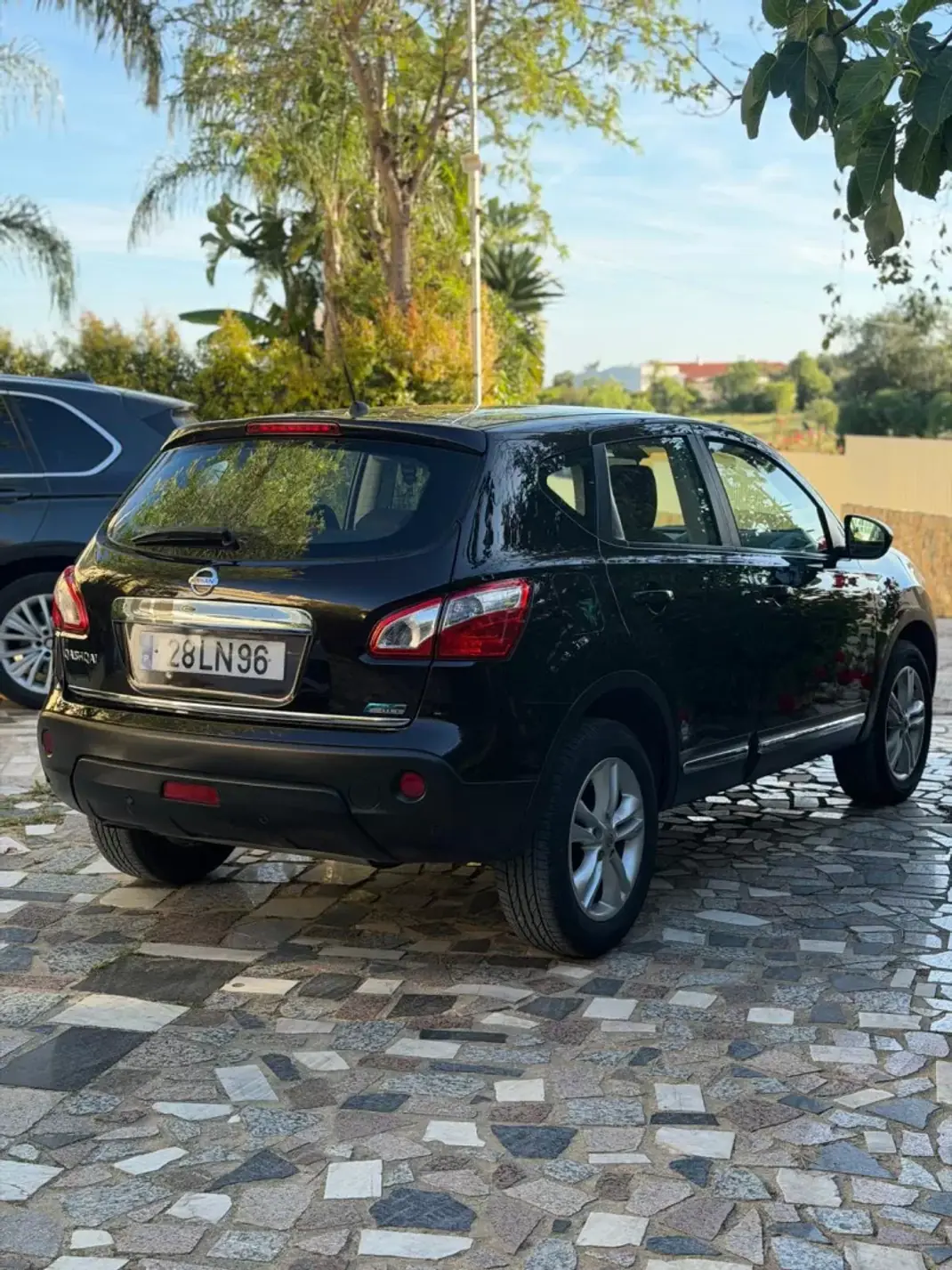 Nissan Qashqai 2011 - 11900 EUR, 118947 km - AUTO.MOTO.pt - 118947km - foto 5 de 9