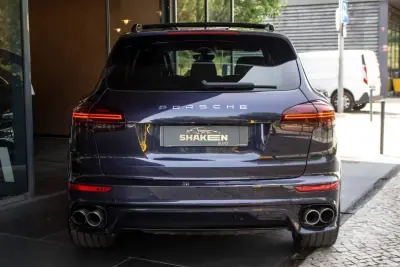 Porsche Cayenne 2016 - 42900 EUR, 139769 km - AUTO.MOTO.pt - 139769km - foto 10 de 49