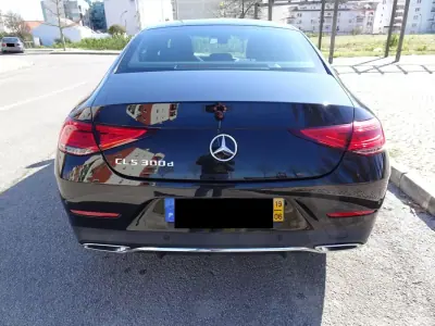 Mercedes-Benz CLS 300 2019 - 46500 EUR, 103200 km - 103200km - foto 7 de 52
