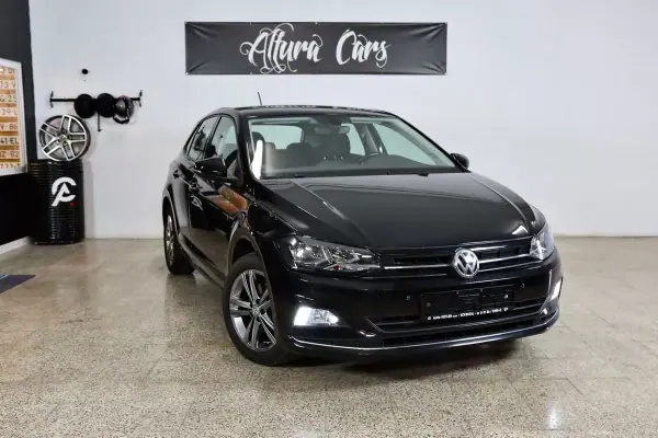 Volkswagen Polo 2018 - 15900 EUR, 130000 km - AUTO.MOTO.pt - 130000km - foto 2 de 20