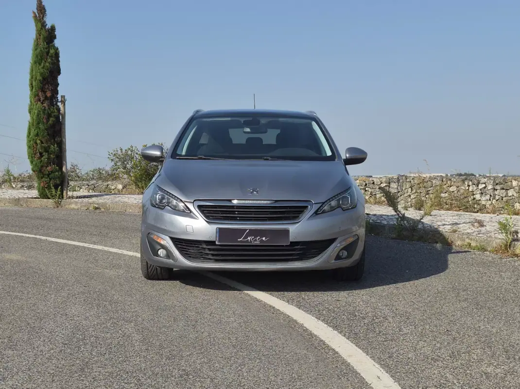 Peugeot 308 SW 2016 - 10490 EUR, 123507 km - 123507km - foto 2 de 28