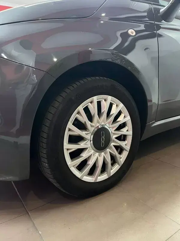 Fiat 500C 2020 - 12650 EUR, 53234 km - AUTO.MOTO.pt - 53234km - foto 33 de 48