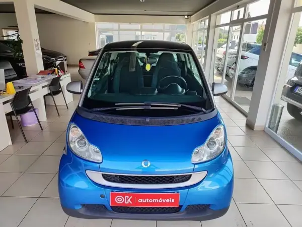 Smart Fortwo Cabrio 2009 - 5750 EUR, 141300 km - AUTO.MOTO.pt - 141300km - foto 4 de 30