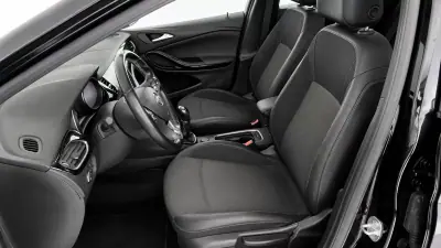Opel Astra Sports Tourer 2017 - 7999 EUR, 118000 km - 118000km - foto 6 de 10