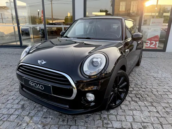 MINI One 2016 - 11900 EUR, 133000 km - AUTO.MOTO.pt - 133000km - foto 15 de 86