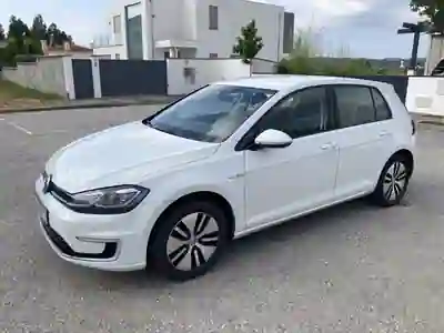 Volkswagen e-Golf 2017 - 180000km