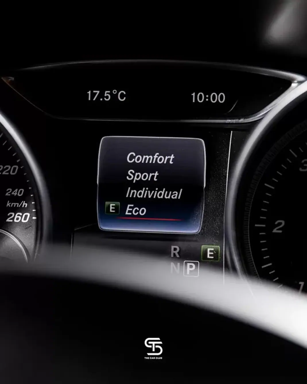 Mercedes-Benz CLA 180 2017 - 20950 EUR, 135000 km - 135000km - foto 24 de 26