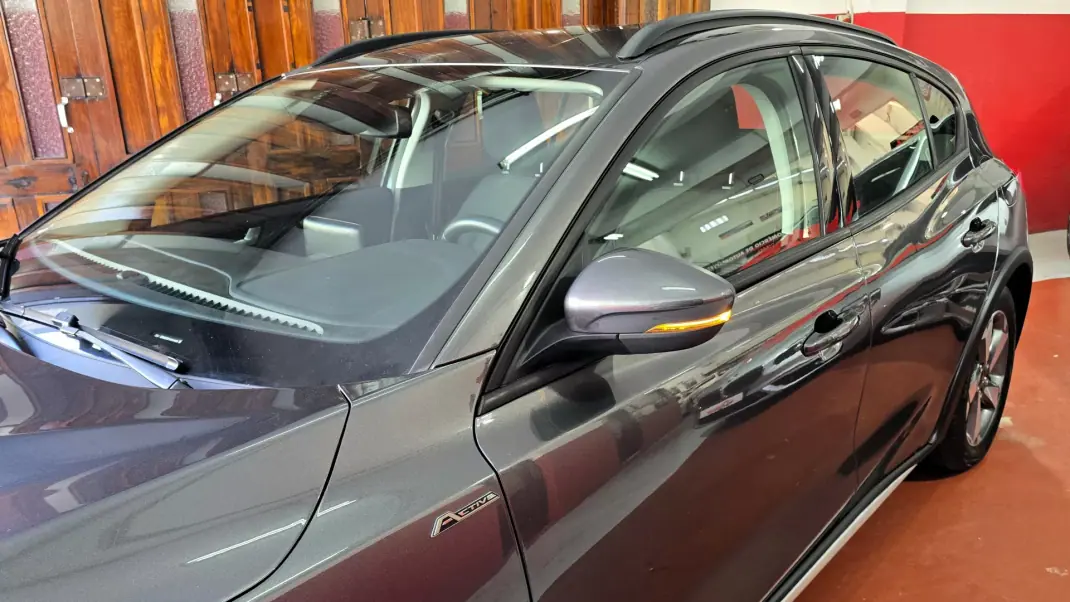 Ford Focus 2020 - 15990 EUR, 90544 km - AUTO.MOTO.pt - 90544km - foto 10 de 51