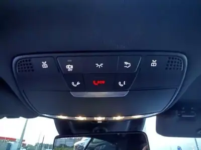 Mercedes-Benz E 220 2017 - 31950 EUR, 241000 km - AUTO.MOTO.pt - 241000km - foto 40 de 51