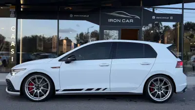 Volkswagen Golf 2021 - 39900 EUR, 55600 km - AUTO.MOTO.pt - 55600km - foto 6 de 26