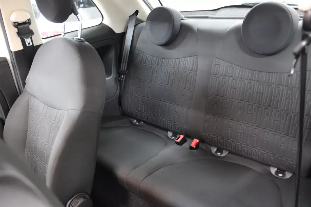 Fiat 500 2023 - 12900 EUR, 32374 km - AUTO.MOTO.pt - 32374km - foto 6 de 23