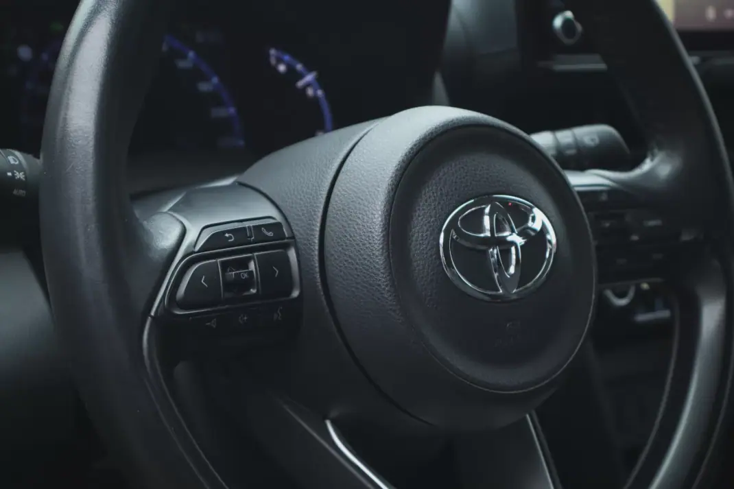 Toyota Yaris Cross 2023 - 24280 EUR, 47833 km - AUTO.MOTO.pt - 47833km - foto 21 de 24