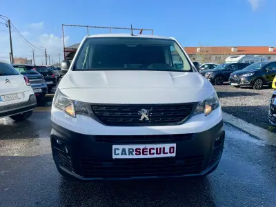 Peugeot Partner 1.5 BlueHDI Premium Longa 2020 - 14250 EUR, 147234 km - AUTO.MOTO.pt - 147234km - foto 2 de 23