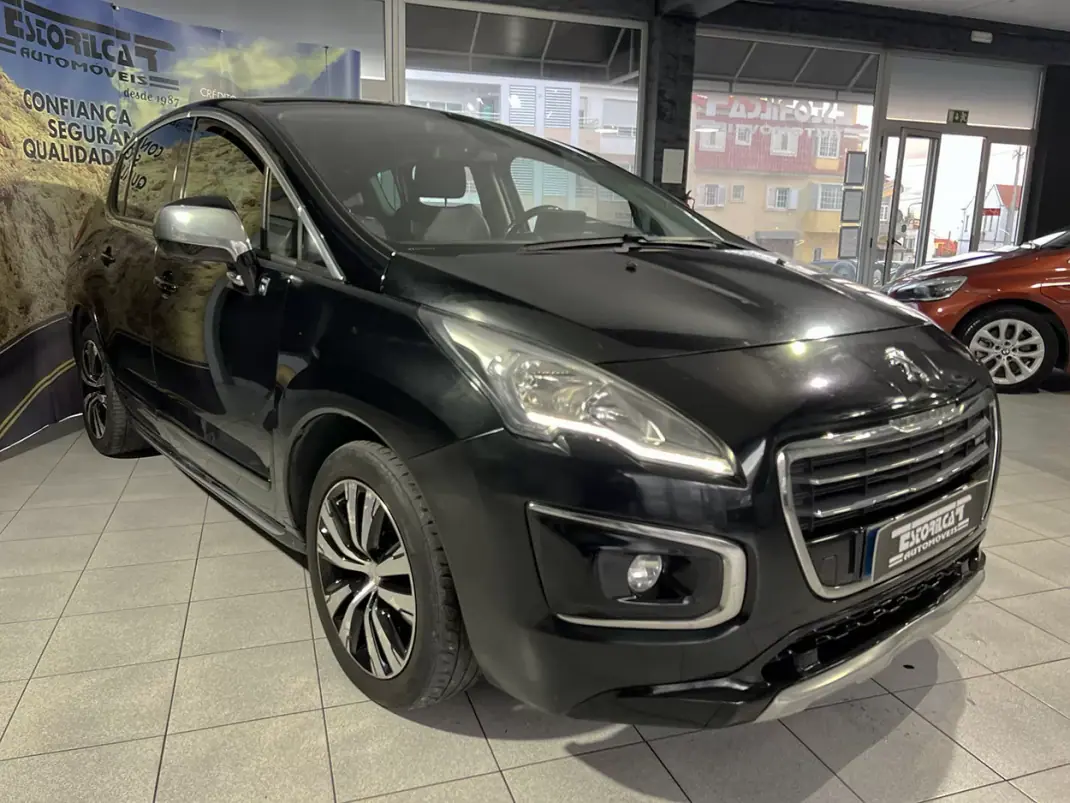 Peugeot 3008 2014 - 9800 EUR, 205634 km - AUTO.MOTO.pt - 205634km - foto 2 de 21