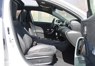 Mercedes-Benz A 180 2023 - 30990 EUR, 60412 km - AUTO.MOTO.pt - 60412km - foto 16 de 31