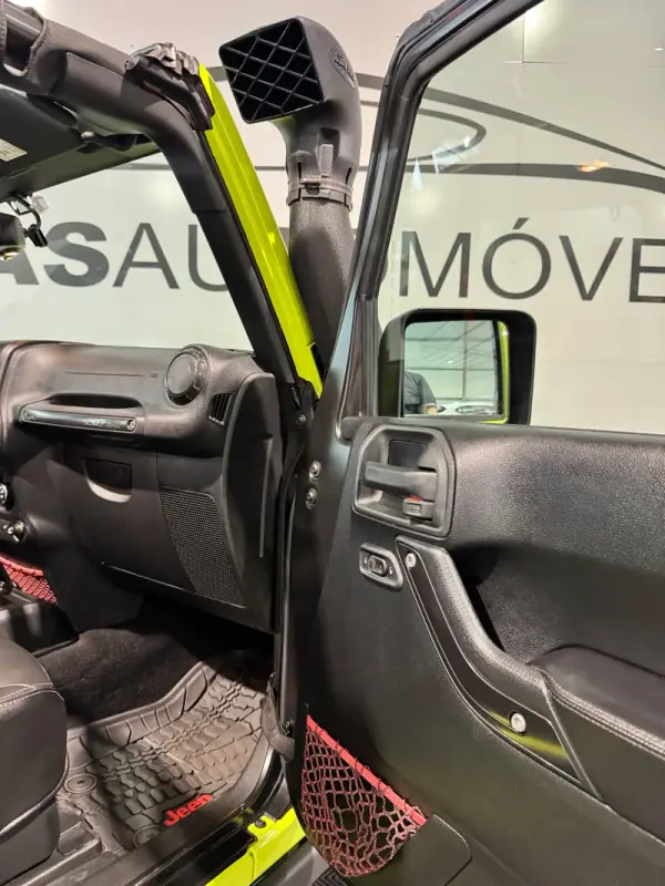 Jeep Wrangler 2019 - 65000 EUR, 19000 km - 19000km - foto 42 de 60