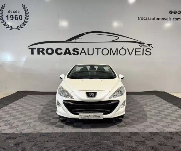 Peugeot 308 CC 2010 - 9900 EUR, 230890 km - AUTO.MOTO.pt - 230890km - foto 23 de 49