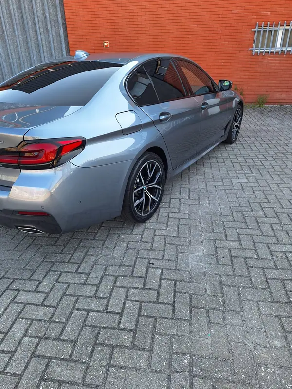BMW 530 2020 - 30450 EUR, 134000 km - 134000km - foto 10 de 15