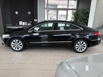 Volkswagen Passat CC 2010 - 13990 EUR, 162335 km - AUTO.MOTO.pt - 162335km - foto 17 de 21