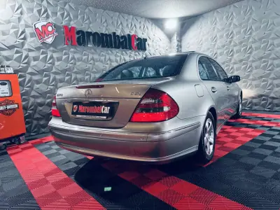 Mercedes-Benz E 270 2003 - 13990 EUR, 91096 km - AUTO.MOTO.pt - 91096km - foto 13 de 34