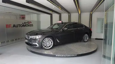 BMW 530 2017 - 21900 EUR, 230206 km - AUTO.MOTO.pt - 230206km - foto 2 de 58
