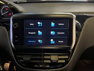 Peugeot 2008 2017 - 10990 EUR, 95000 km - 95000km - foto 15 de 43