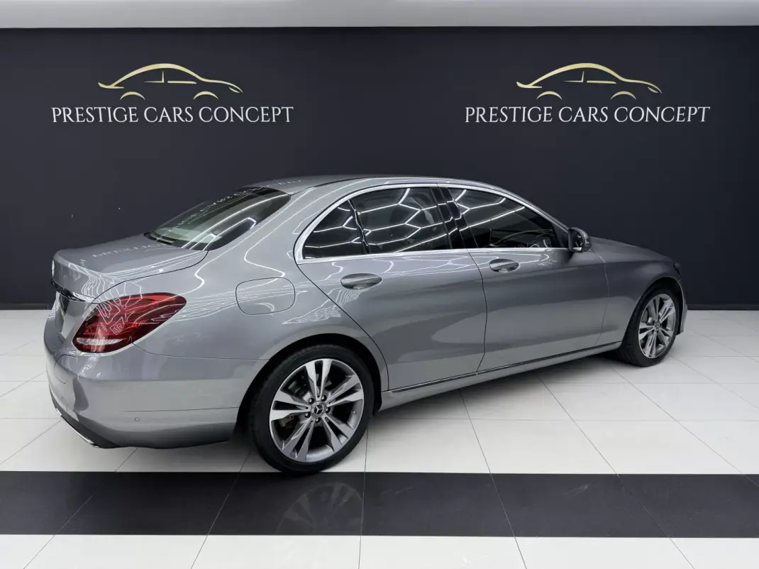 Mercedes-Benz C 350 2016 - 18450 EUR, 253361 km - 253361km - foto 3 de 42