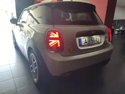 MINI Electric 2020 - 16750 EUR, 95000 km - AUTO.MOTO.pt - 95000km - foto 14 de 16