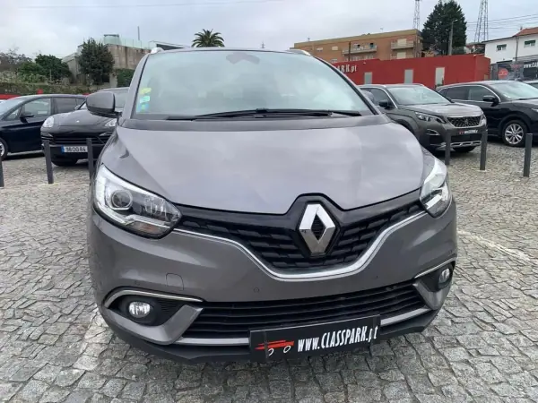 Renault Grand Scénic 2017 - 14900 EUR, 171000 km - AUTO.MOTO.pt - 171000km - foto 4 de 14