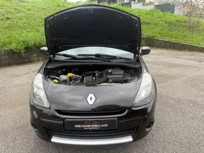 Renault Clio Break 2009 - 5450 EUR, 202000 km - AUTO.MOTO.pt - 202000km - foto 25 de 26