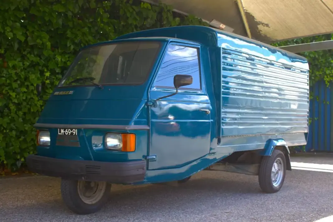 Piaggio APE 1990 - 7000 EUR, 8000 km - AUTO.MOTO.pt - 8000km - foto 3 de 13
