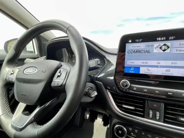 Ford Puma 2022 - 18780 EUR, 99700 km - AUTO.MOTO.pt - 99700km - foto 21 de 31