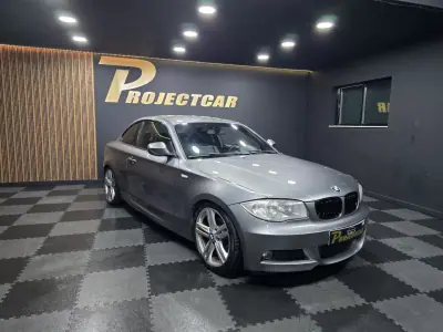 BMW 120 2009 - 13900 EUR, 220000 km - AUTO.MOTO.pt - 220000km - foto 2 de 16
