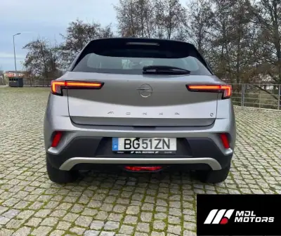 Opel Mokka-e 2022 - 24000 EUR, 28000 km - AUTO.MOTO.pt - 28000km - foto 4 de 11