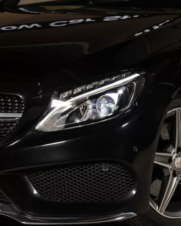 Mercedes-Benz C 250 2017 - 35450 EUR, 63000 km - AUTO.MOTO.pt - 63000km - foto 11 de 24