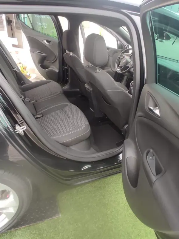 Opel Astra 2017 - 10950 EUR, 167000 km - AUTO.MOTO.pt - 167000km - foto 11 de 11