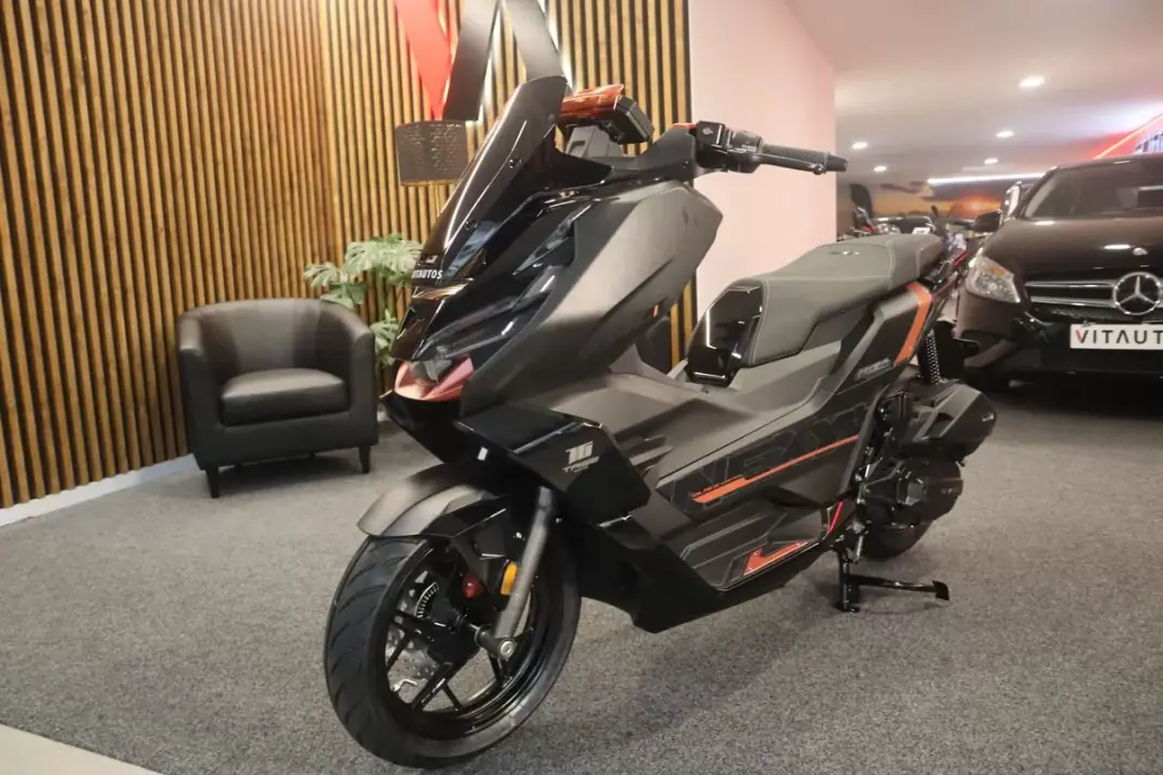 2026 - 2990 EUR, 1 km - AUTO.MOTO.pt - 1km - foto 16 de 27