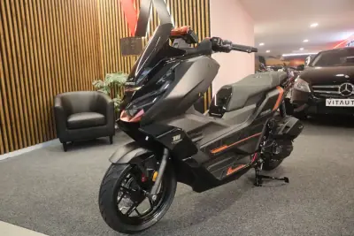 2026 - 2990 EUR, 1 km - AUTO.MOTO.pt - 1km - foto 16 de 27