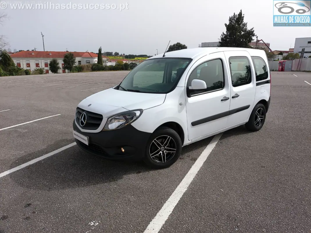 Mercedes-Benz Citan 109 1.5 CDi C/IVA 2019 - 16850 EUR, 118000 km - AUTO.MOTO.pt - 118000km - foto 26 de 31