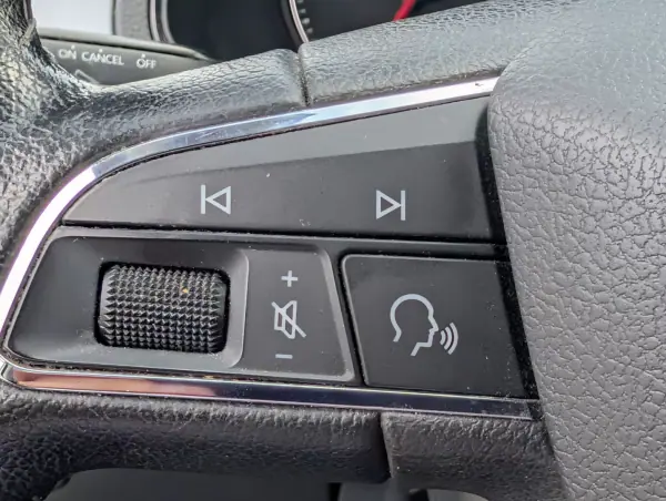 SEAT Arona 2019 - 10500 EUR, 229648 km - AUTO.MOTO.pt - 229648km - foto 21 de 23