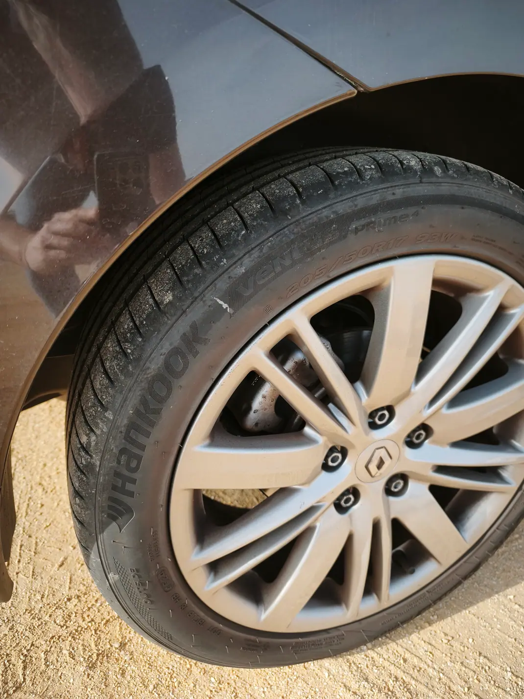 Renault Mégane Sport Tourer 2012 - 6990 EUR, 294000 km - AUTO.MOTO.pt - 294000km - foto 7 de 10