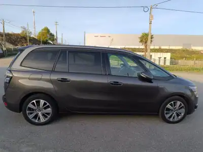 Citroën C4 Picasso 2016 - 13500 EUR, 148000 km - AUTO.MOTO.pt - 148000km - foto 5 de 28
