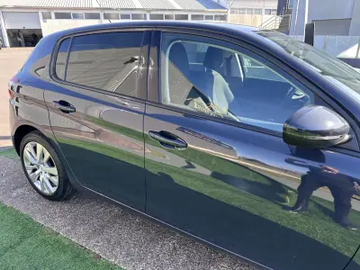 Peugeot 308 2018 - 12500 EUR, 280000 km - AUTO.MOTO.pt - 280000km - foto 21 de 41